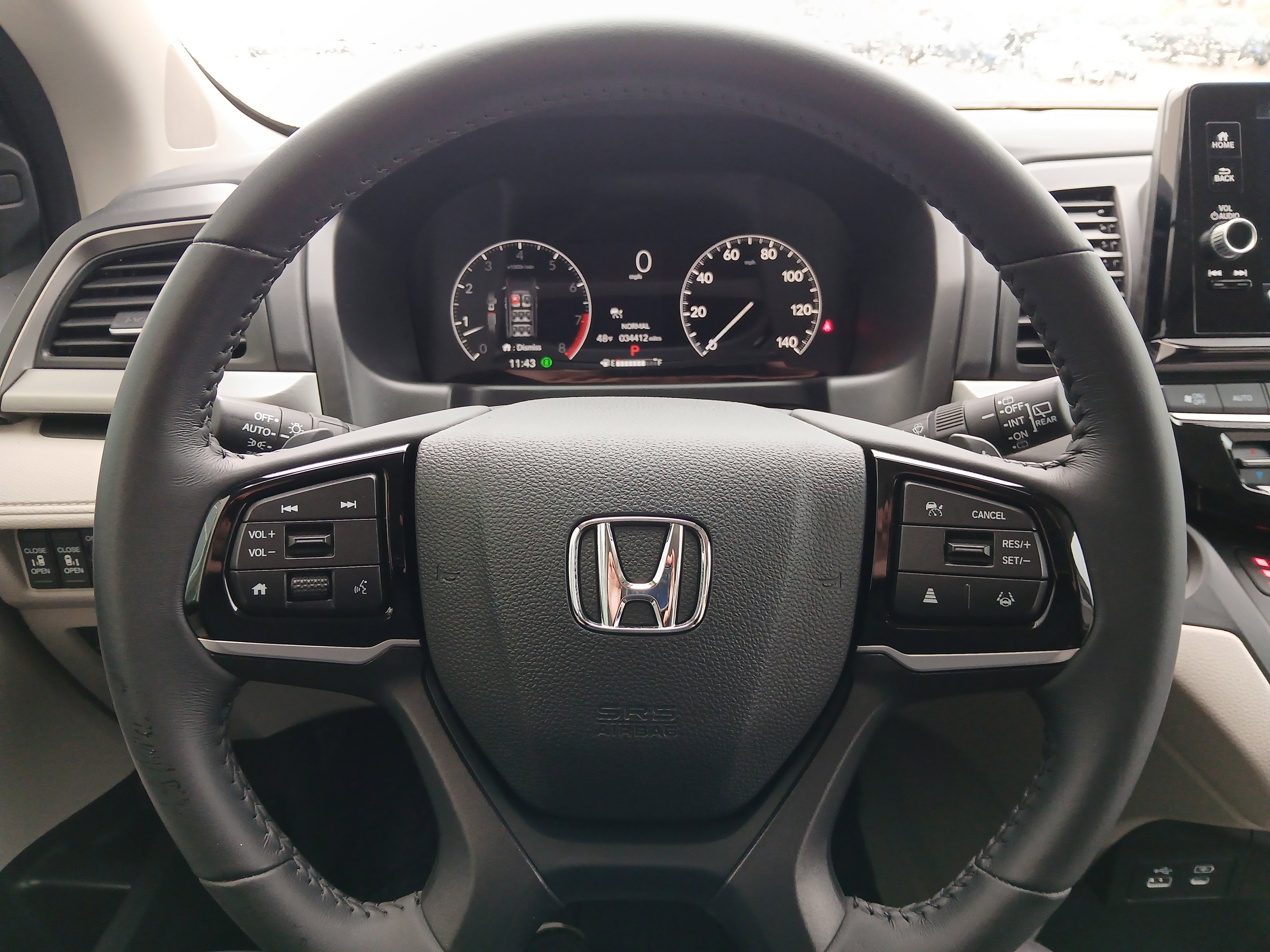 Used 2025 Honda Odyssey EX-L image 10