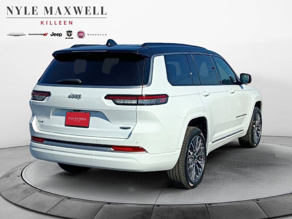 New 2027 Jeep Grand Cherokee L Summit w/ Advanced Protech Group IV AWD/4WD image 16