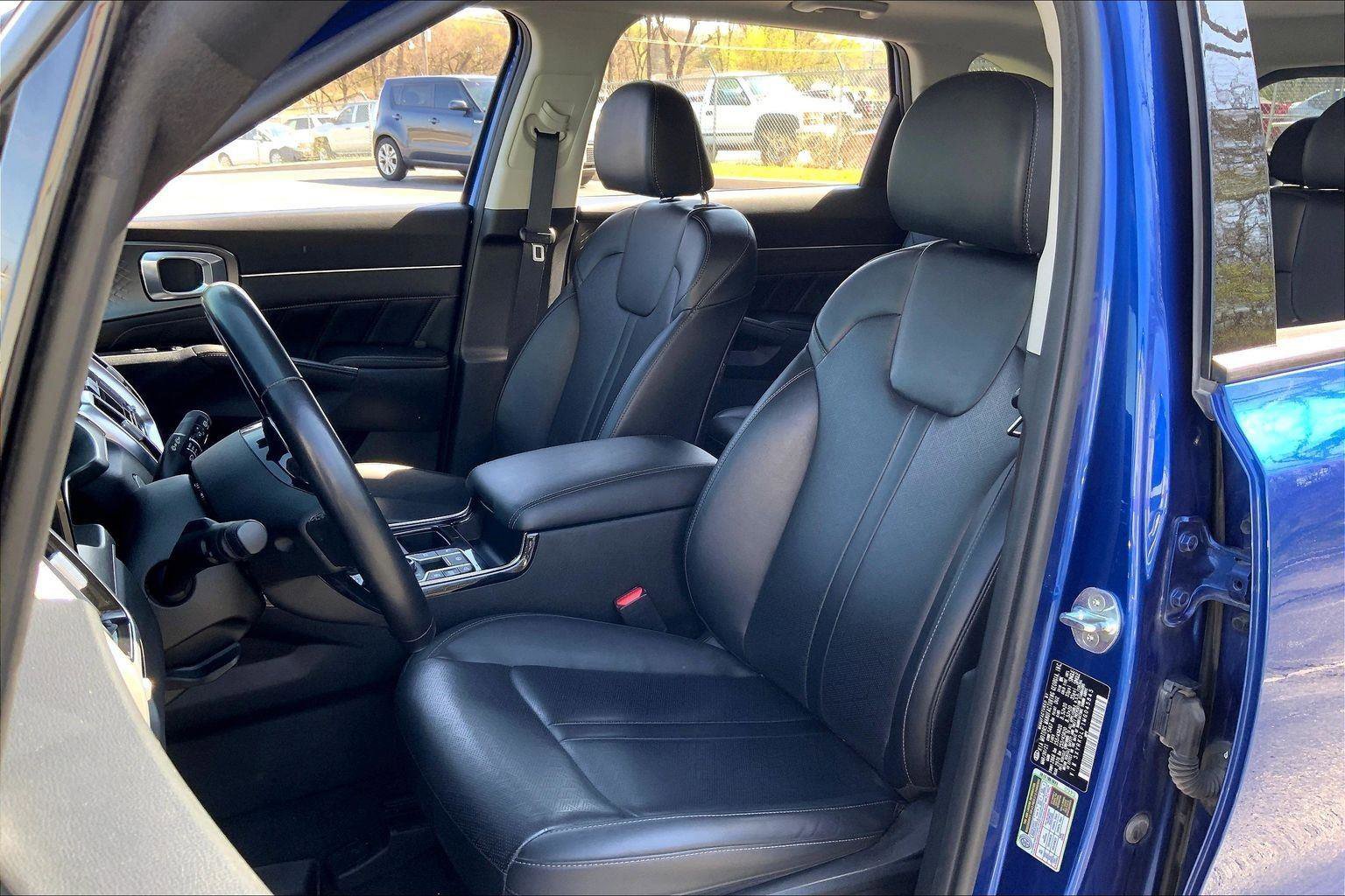 Used 2021 Kia Sorento SX AWD/4WD image 24