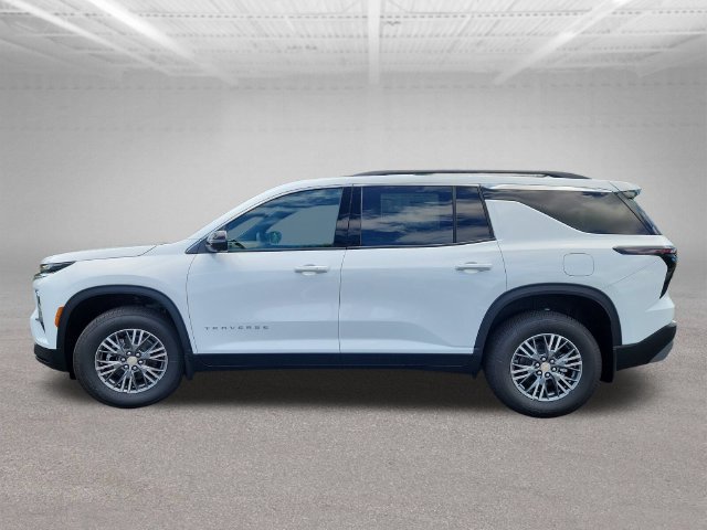 New 2027 Chevrolet Traverse LT w/ Driver Confidence Package FWD image 4