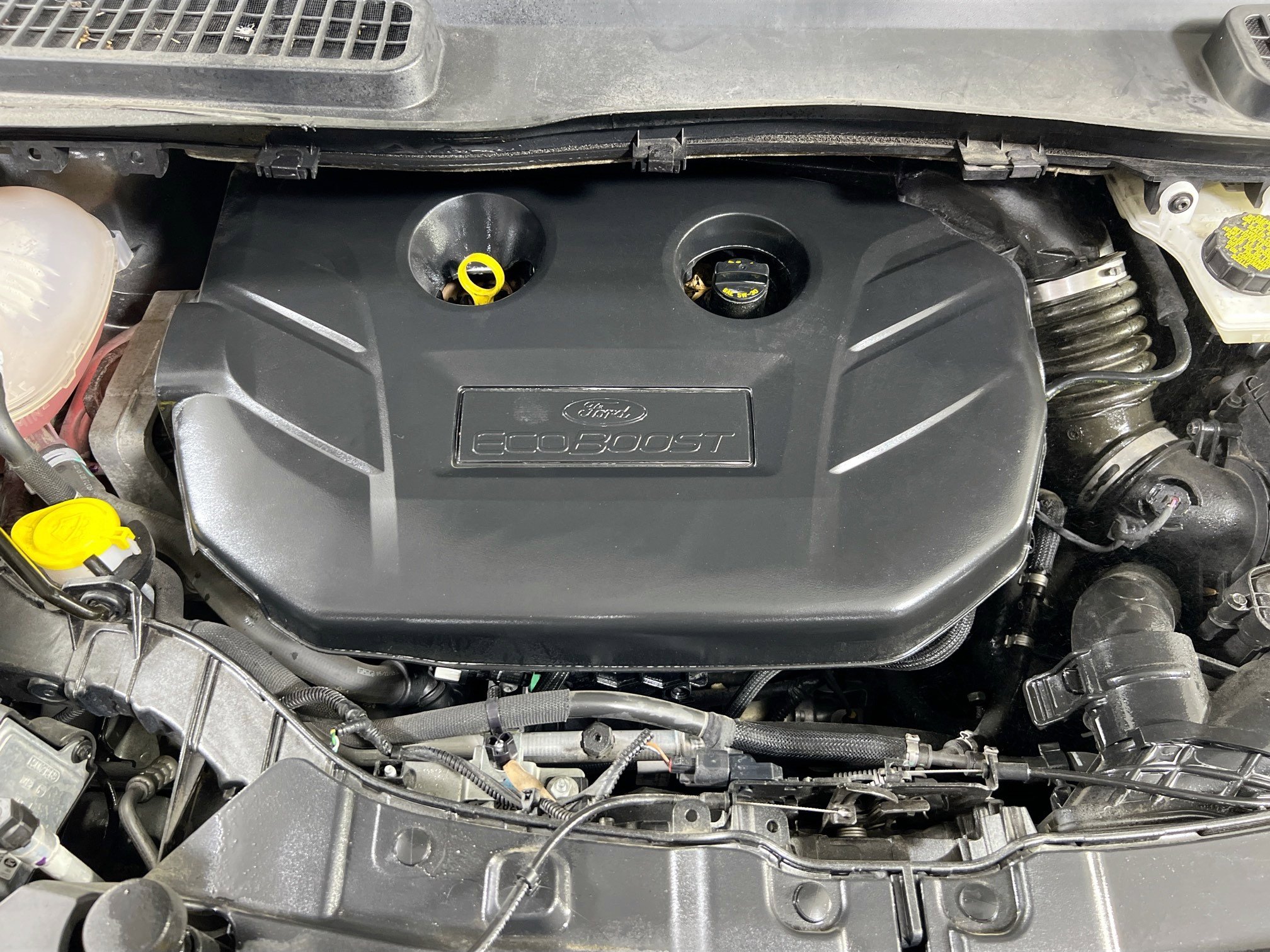 Used 2019 Ford Escape Titanium image 30