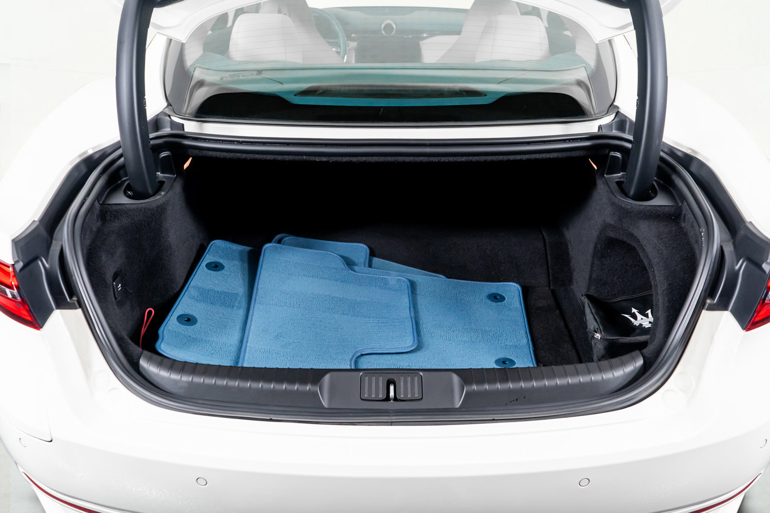 Used 2024 Maserati GranTurismo Folgore image 55