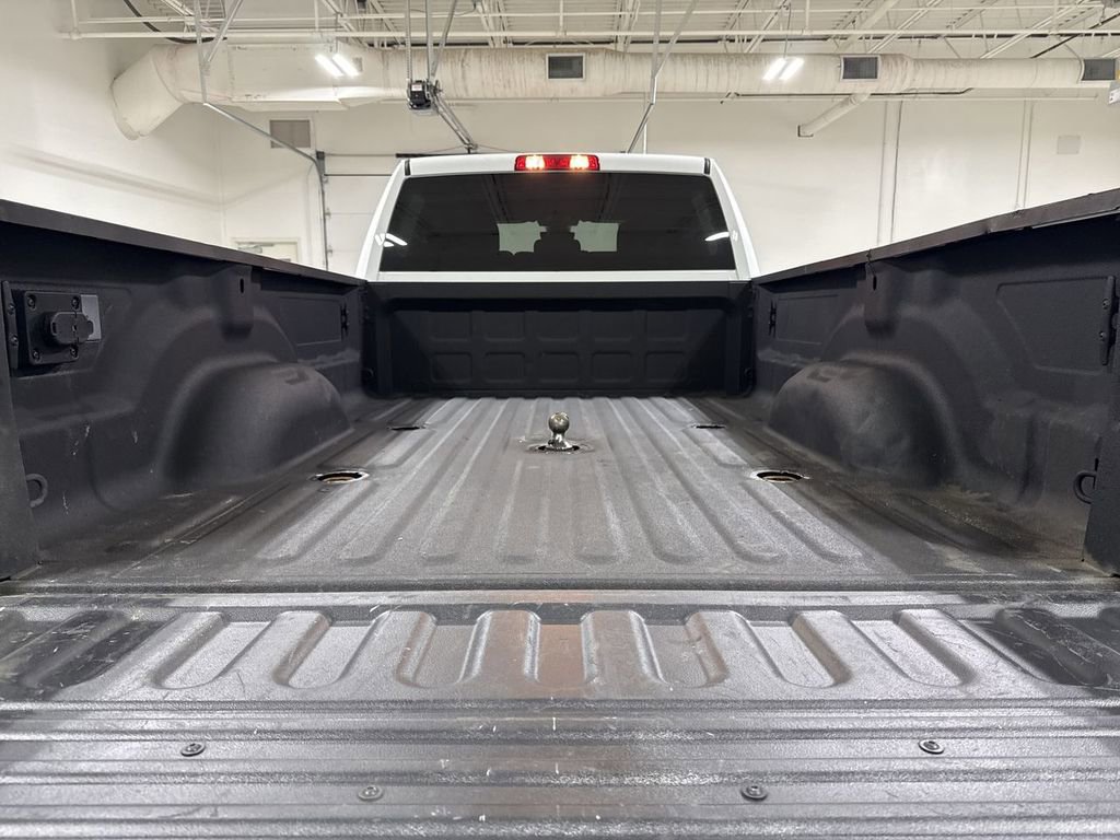 Used 2024 RAM 3500 Big Horn image 23