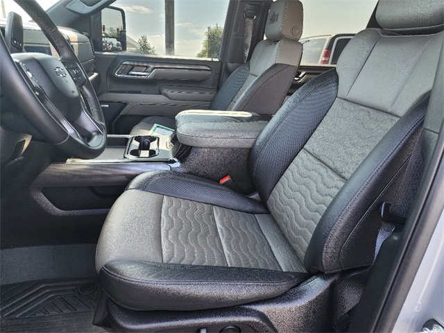 Used 2024 Chevrolet Silverado 2500 ZR2 w/ ZR2 Bison Edition image 28