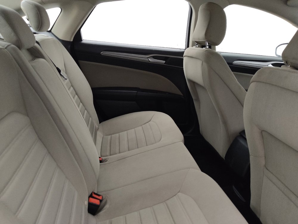 Used 2020 Ford Fusion S image 19