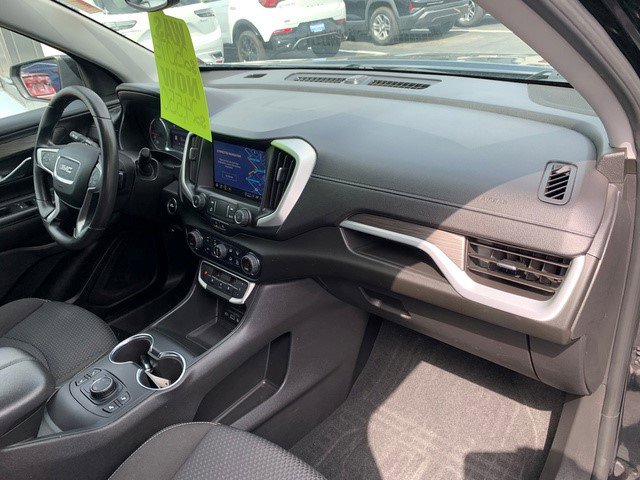 Certified 2022 GMC Terrain SLE w/ Driver Convenience Package AWD/4WD image 13