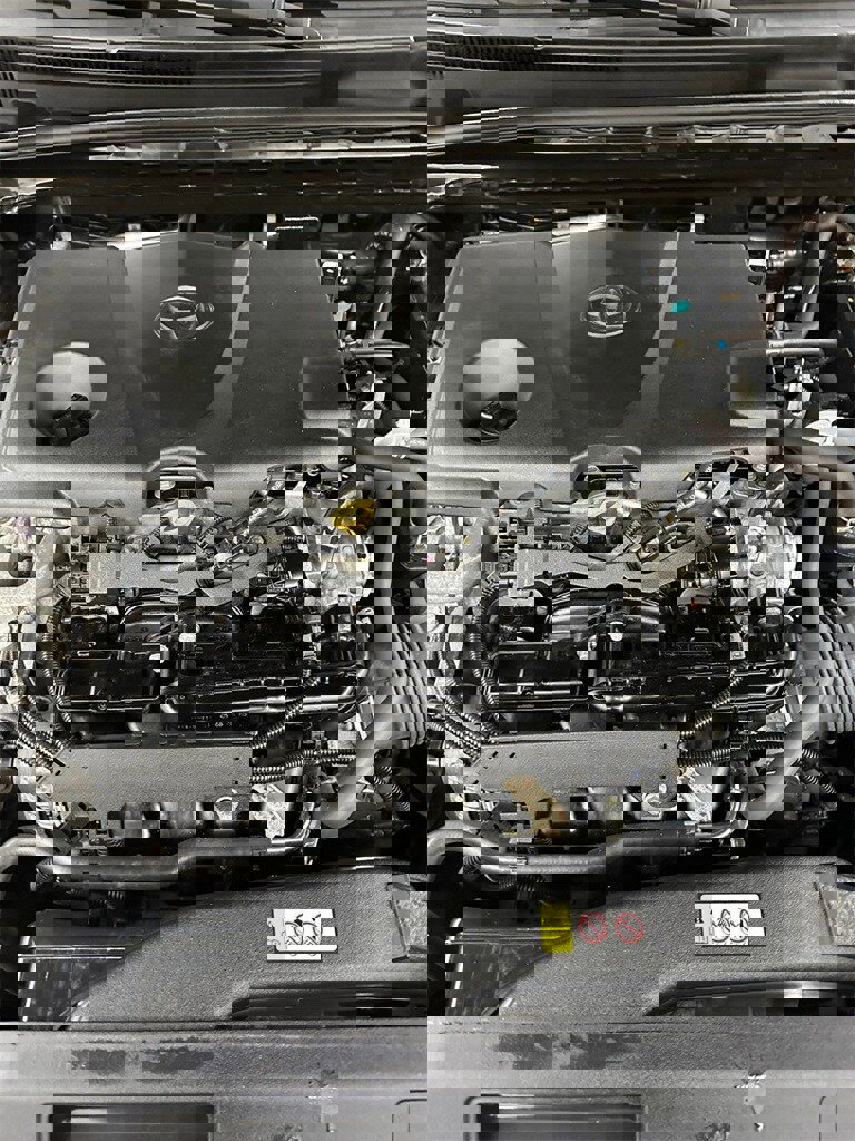 Used 2022 Toyota Camry XSE image 7