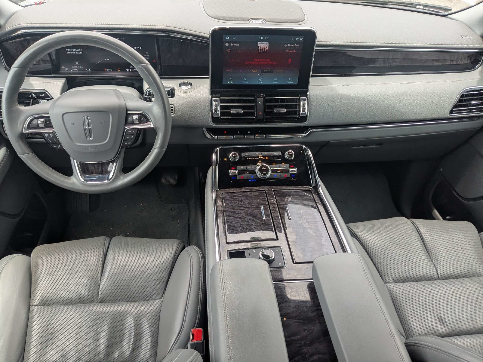 Used 2021 Lincoln Navigator L Reserve AWD/4WD image 17