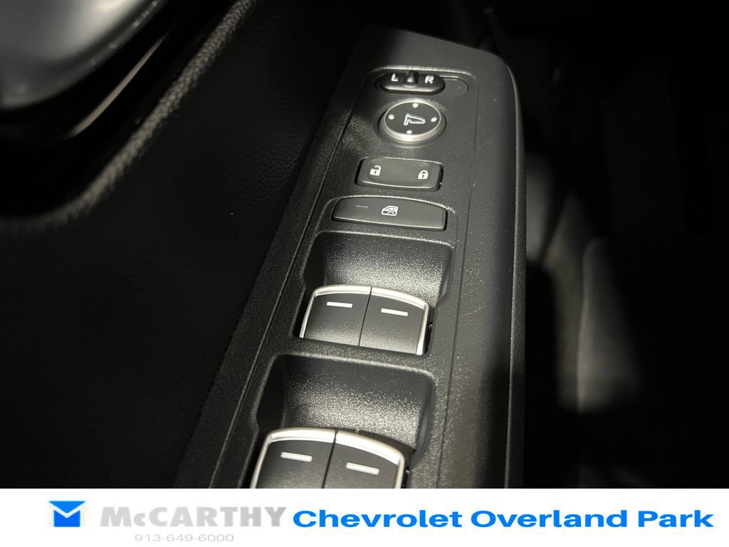 Used 2025 Honda CR-V EX-L image 16