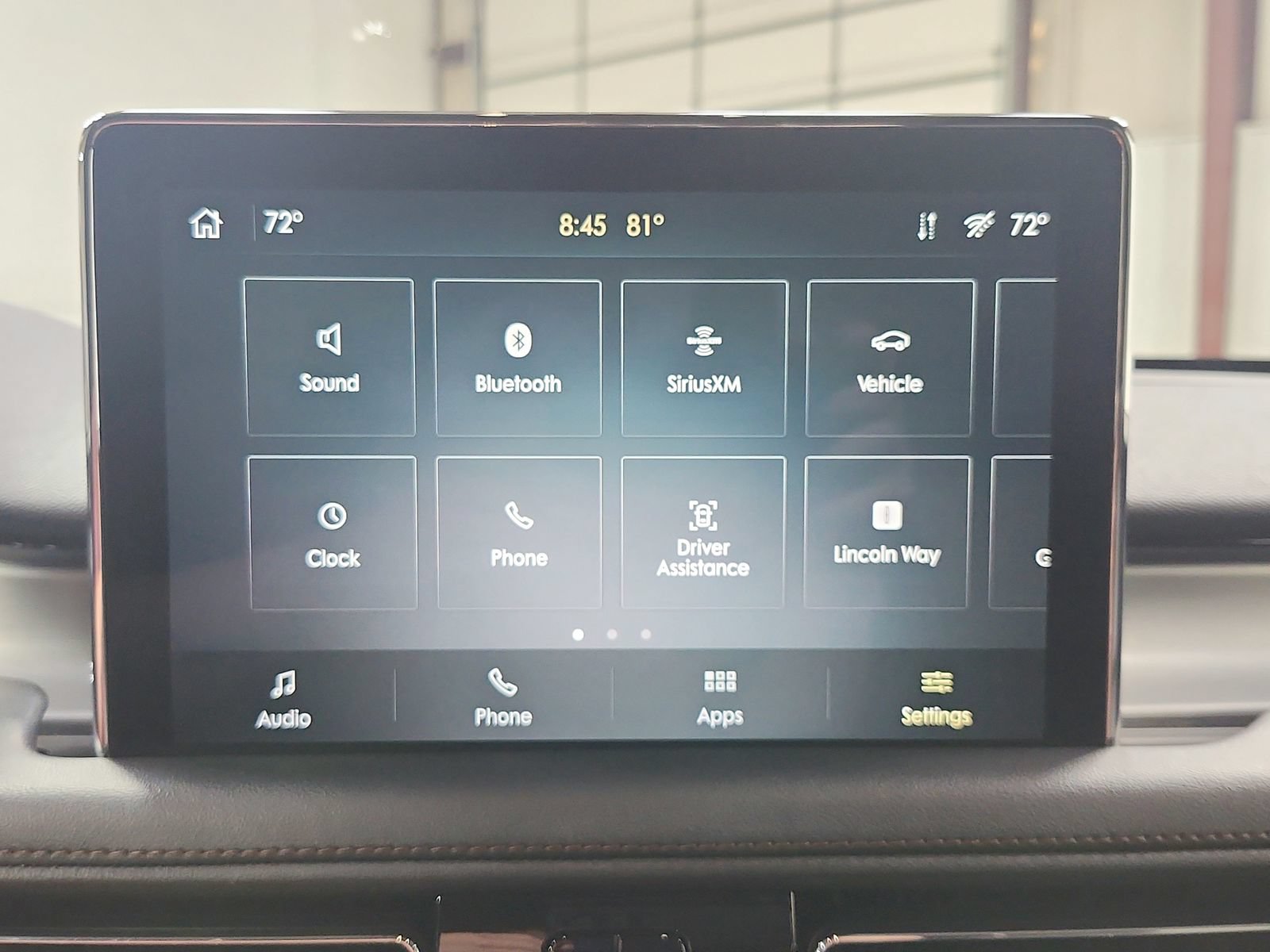 Used 2023 Lincoln Aviator AWD w/ Premium Package image 31