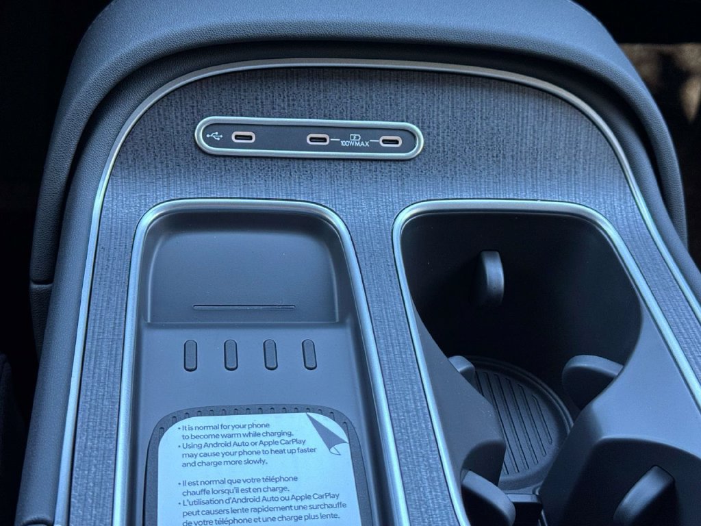 New 2027 Hyundai Palisade Limited FWD image 21