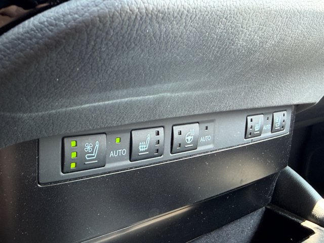 Used 2023 Lexus ES 350 w/ Premium Package FWD image 35