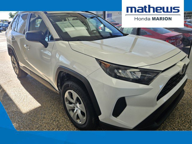 Used 2020 Toyota RAV4 LE w/ All Weather Liner Package AWD/4WD video 1