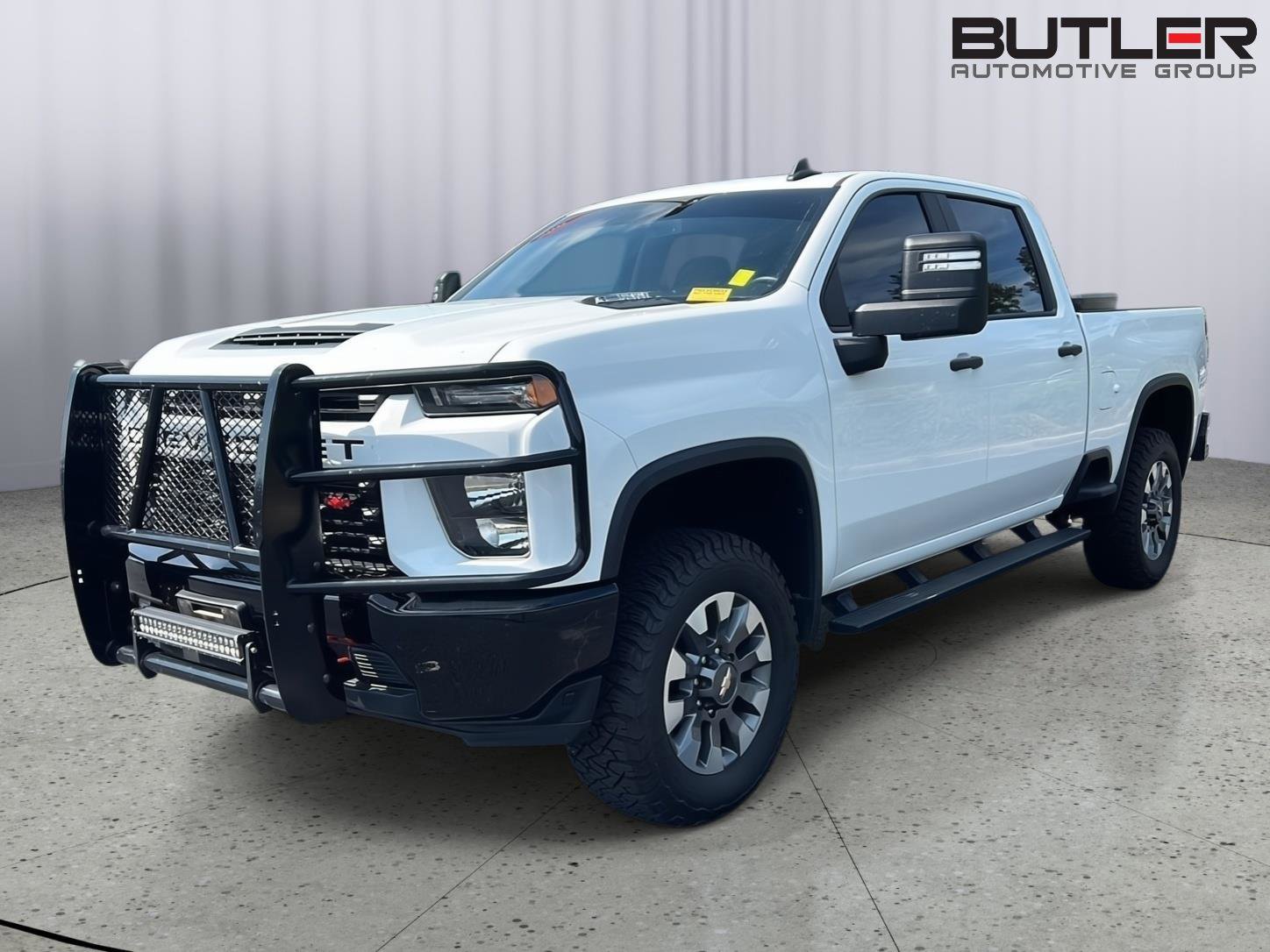 Used 2021 Chevrolet Silverado 2500 Custom w/ Custom Value Package AWD/4WD image 1