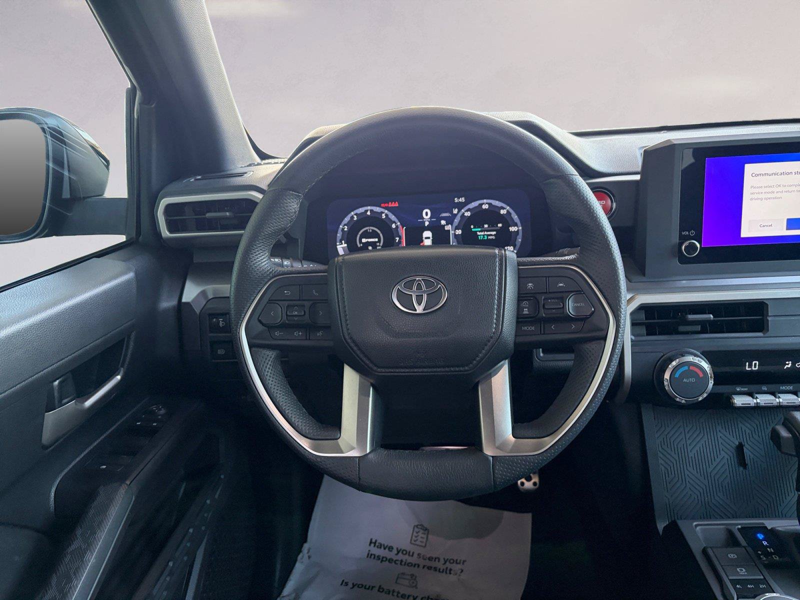 Used 2024 Toyota Tacoma TRD Sport AWD/4WD image 12