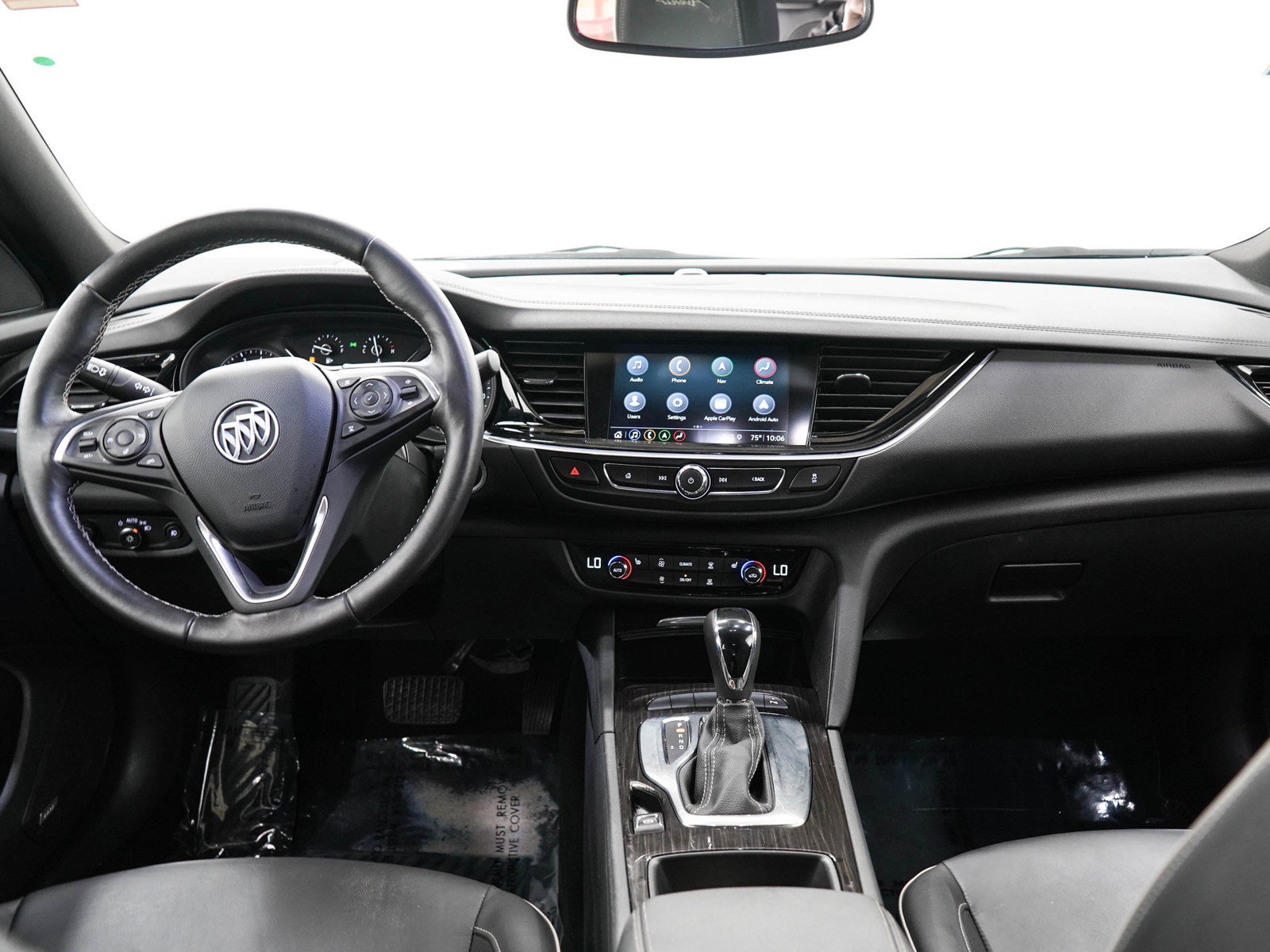 Used 2019 Buick Regal Avenir FWD image 14