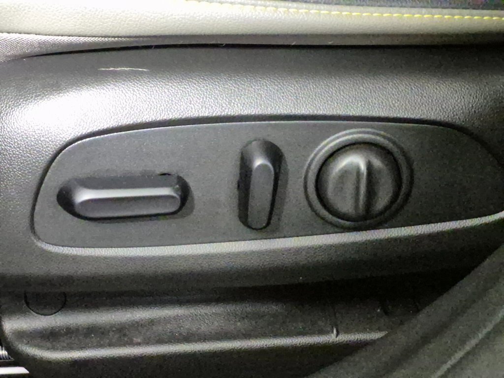 Certified 2024 Chevrolet Trax ACTIV w/ Driver Confidence Package image 15