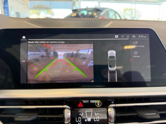 Used 2022 BMW M440i Convertible w/ Premium Package RWD image 15