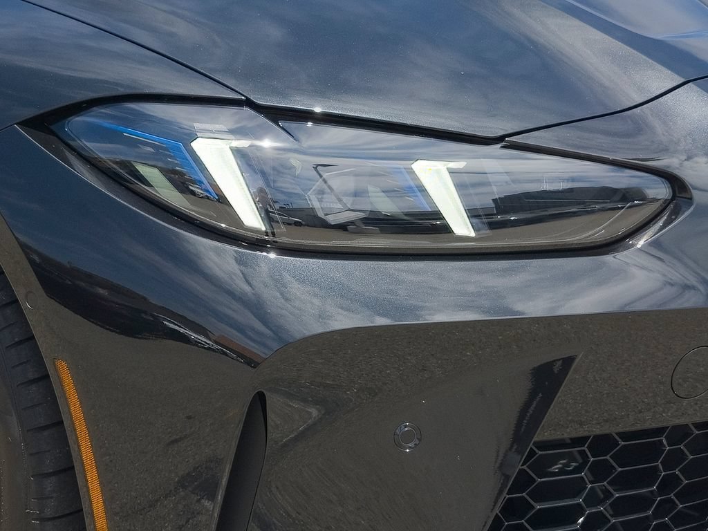Used 2026 BMW M3 Competition AWD/4WD image 7