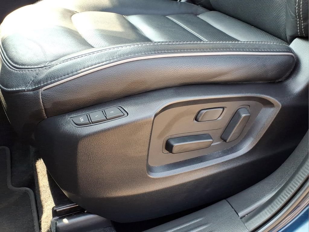 Used 2025 MAZDA CX-5 AWD 2.5 S w/ Preferred Package image 16