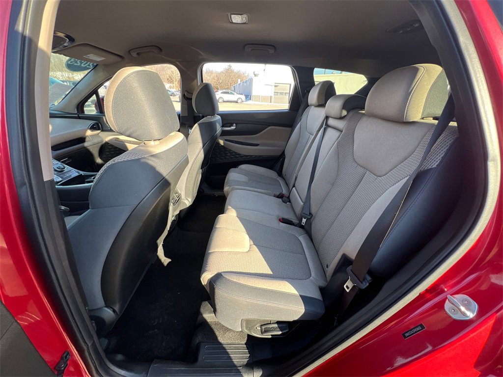 Used 2023 Hyundai Santa Fe SEL image 31