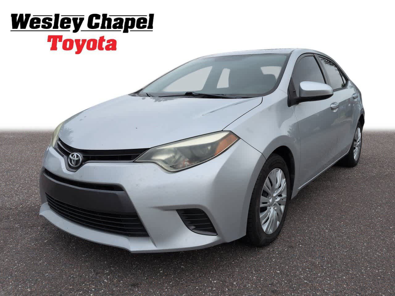 Used 2015 Toyota Corolla LE FWD video 1