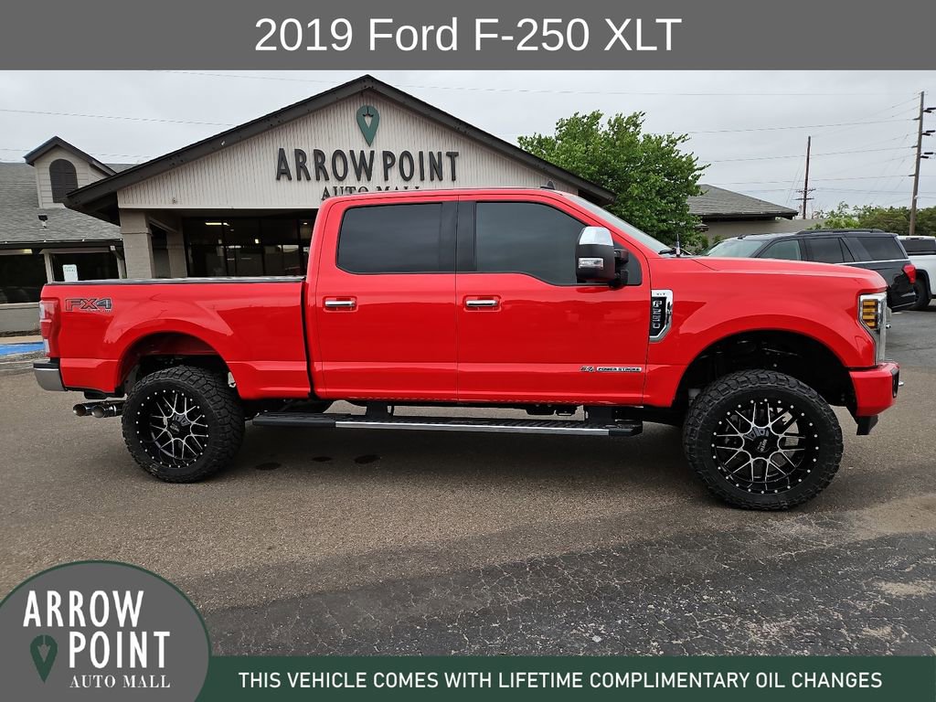 Used 2019 Ford F250 XLT w/ XLT Premium Package AWD/4WD image 13