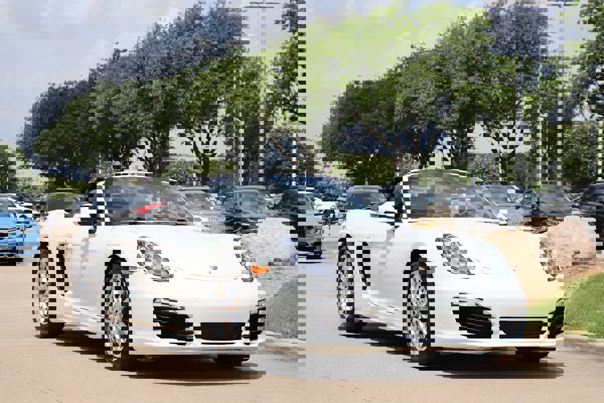 Used 2016 Porsche Boxster S image 35