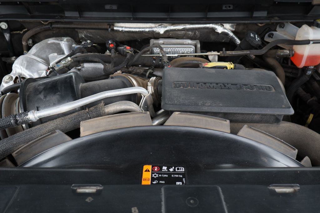 Used 2023 GMC Sierra 3500 Pro w/ Convenience Package image 30