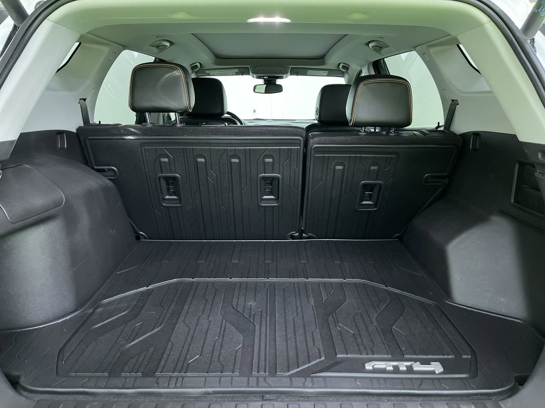 Used 2022 GMC Terrain AT4 w/ Infotainment Package II AWD/4WD image 29