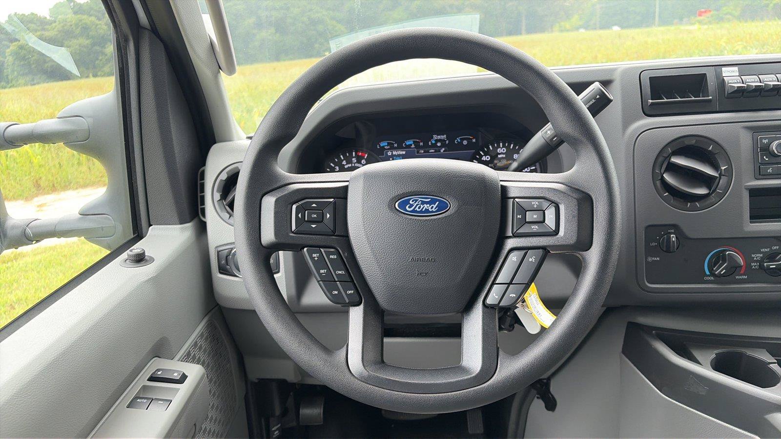 New 2027 Ford E-350 and Econoline 350 Super Duty w/ Power Equipment Group RWD image 11