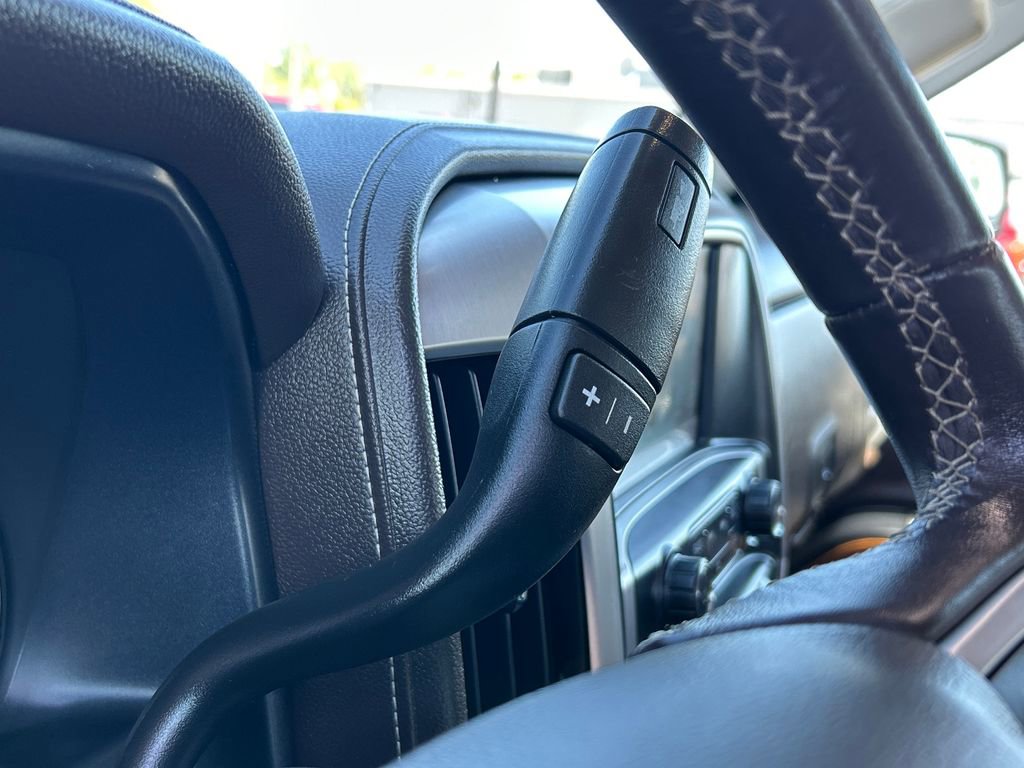Used 2018 GMC Sierra 1500 SLT w/ SLT Premium Package AWD/4WD image 24