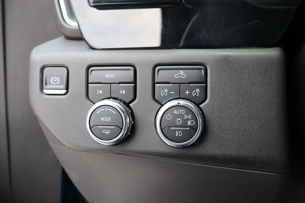 Used 2022 GMC Sierra 1500 Elevation image 14