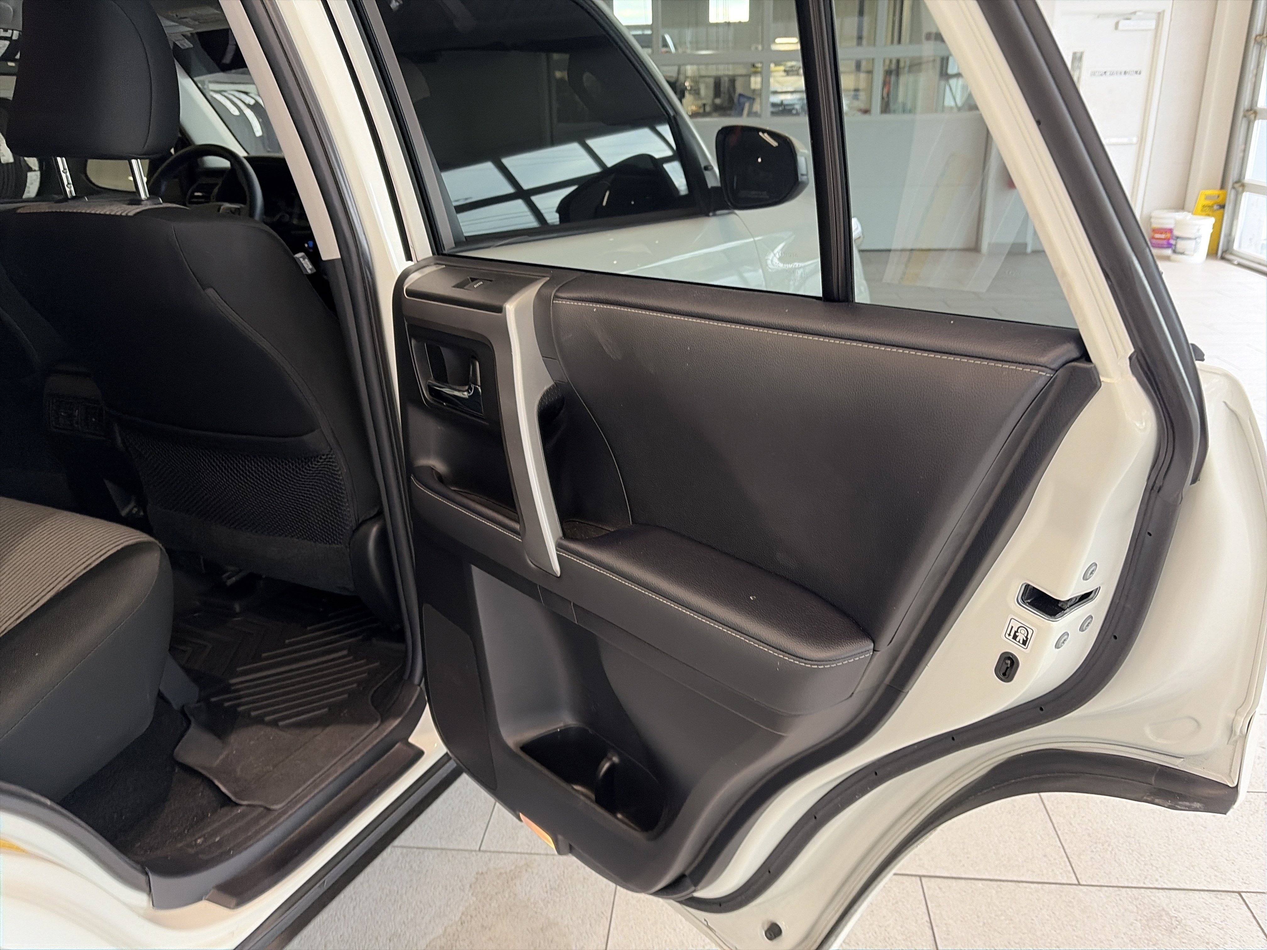 Used 2022 Toyota 4Runner SR5 image 17