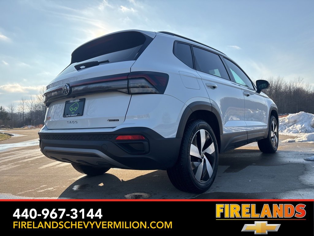 Used 2025 Volkswagen Taos S image 5