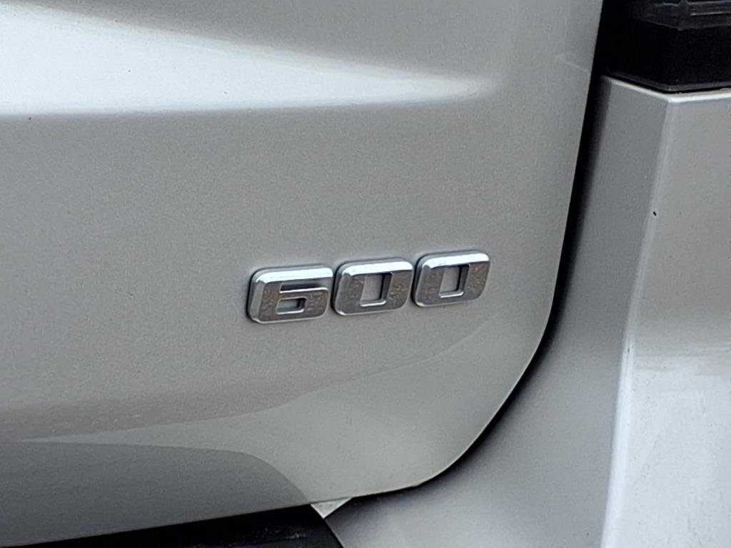 Used 2023 Cadillac Escalade Premium Luxury image 8