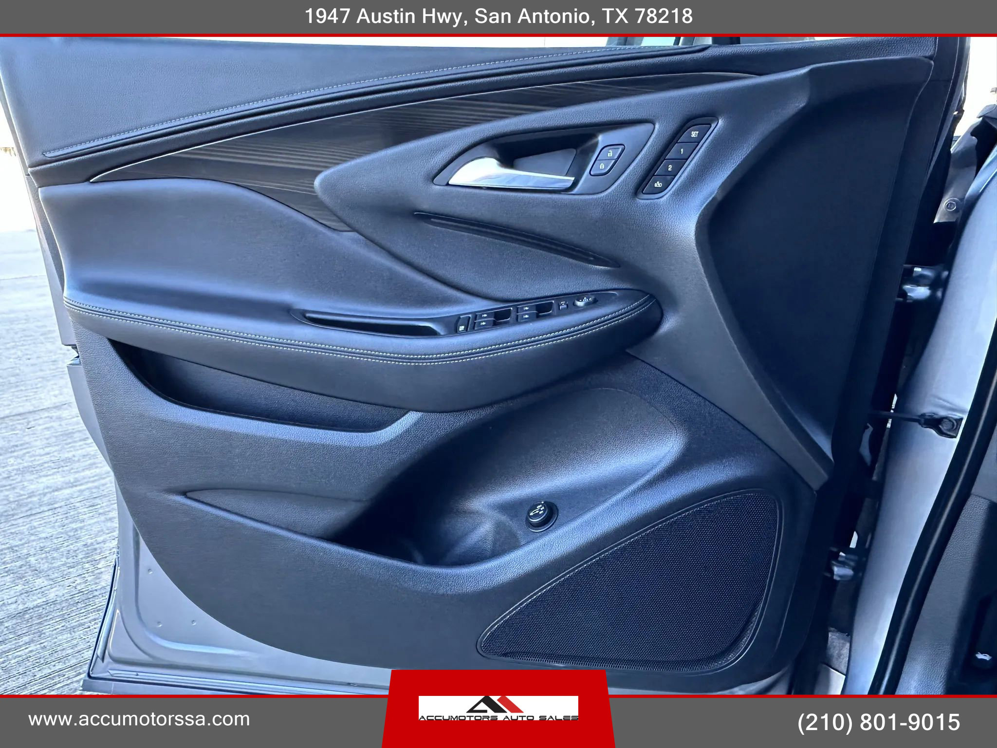 Used 2019 Buick Envision Essence image 22