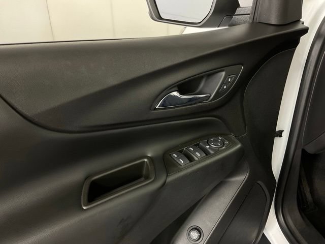 Used 2020 Chevrolet Equinox LT AWD/4WD image 27