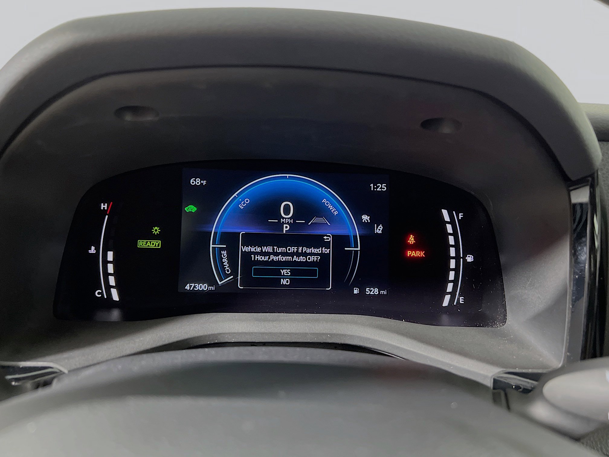 Used 2025 Toyota Camry LE FWD image 22