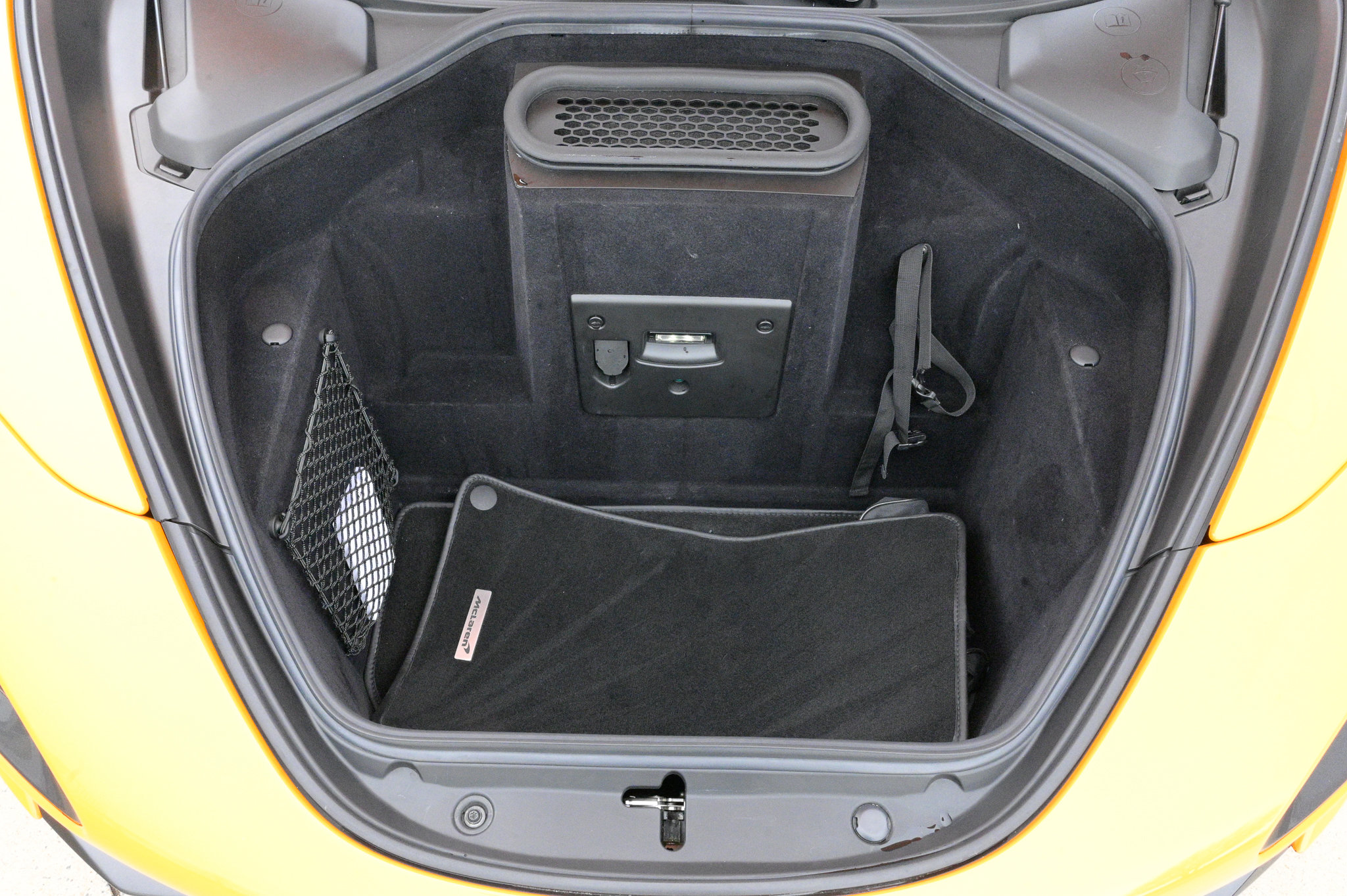 Used 2020 McLaren 720S Performance image 37