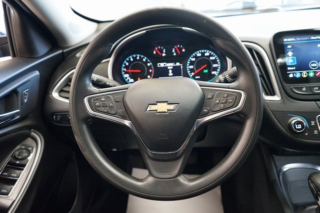 Used 2022 Chevrolet Malibu LT image 28