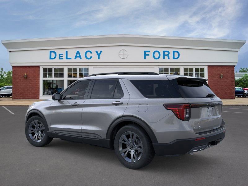 New 2026 Ford Explorer Active w/ Active Comfort Package image 5