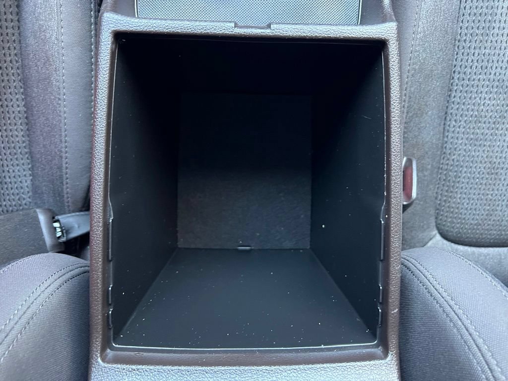 Used 2019 Hyundai Santa Fe SEL FWD image 31