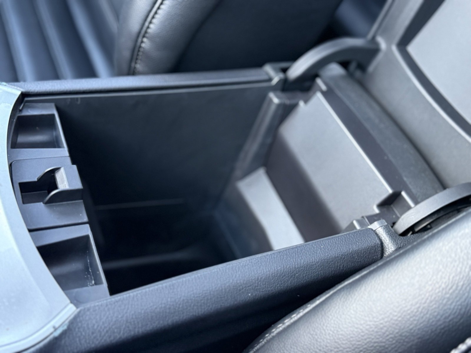 Used 2024 Ford Edge SEL w/ Convenience Package image 34