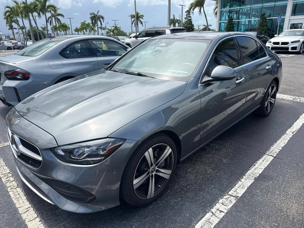 Used 2024 Mercedes-Benz C 300 Sedan image 5
