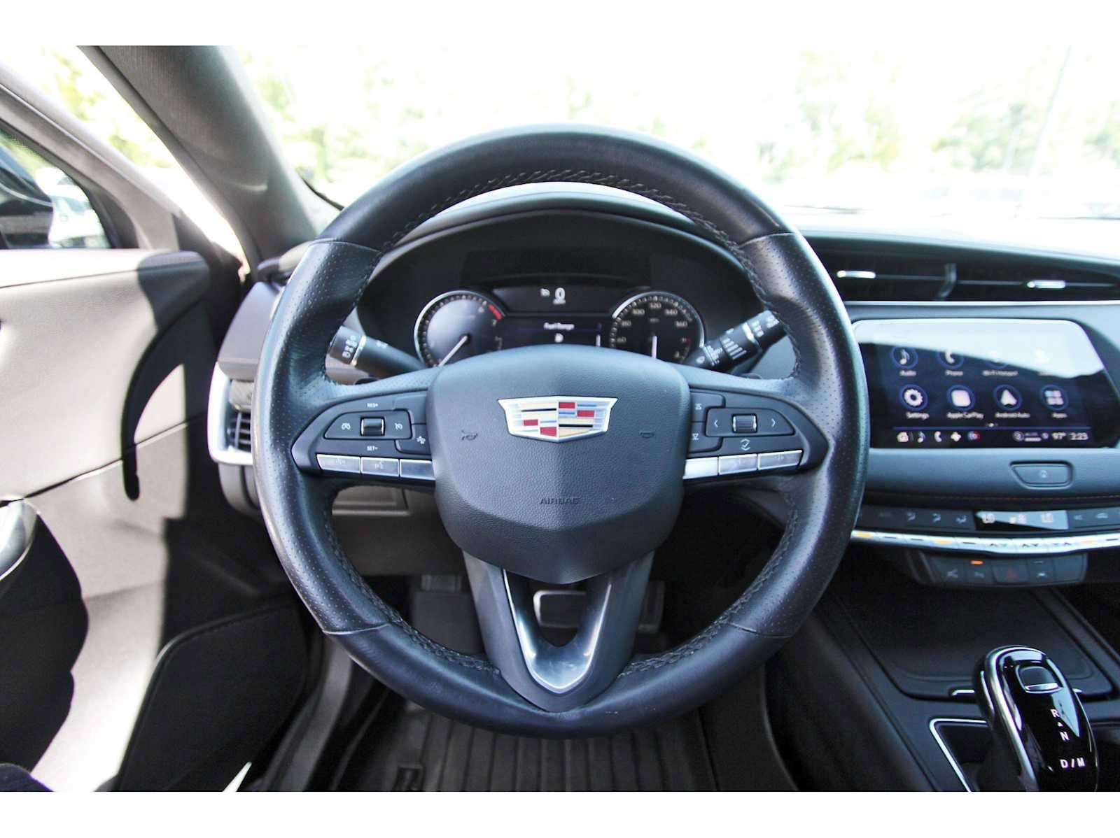 Used 2021 Cadillac XT4 Sport w/ Enhanced Visibility Package FWD image 13