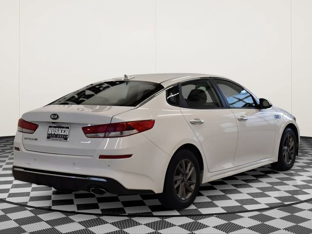 Used 2020 Kia Optima LX image 4