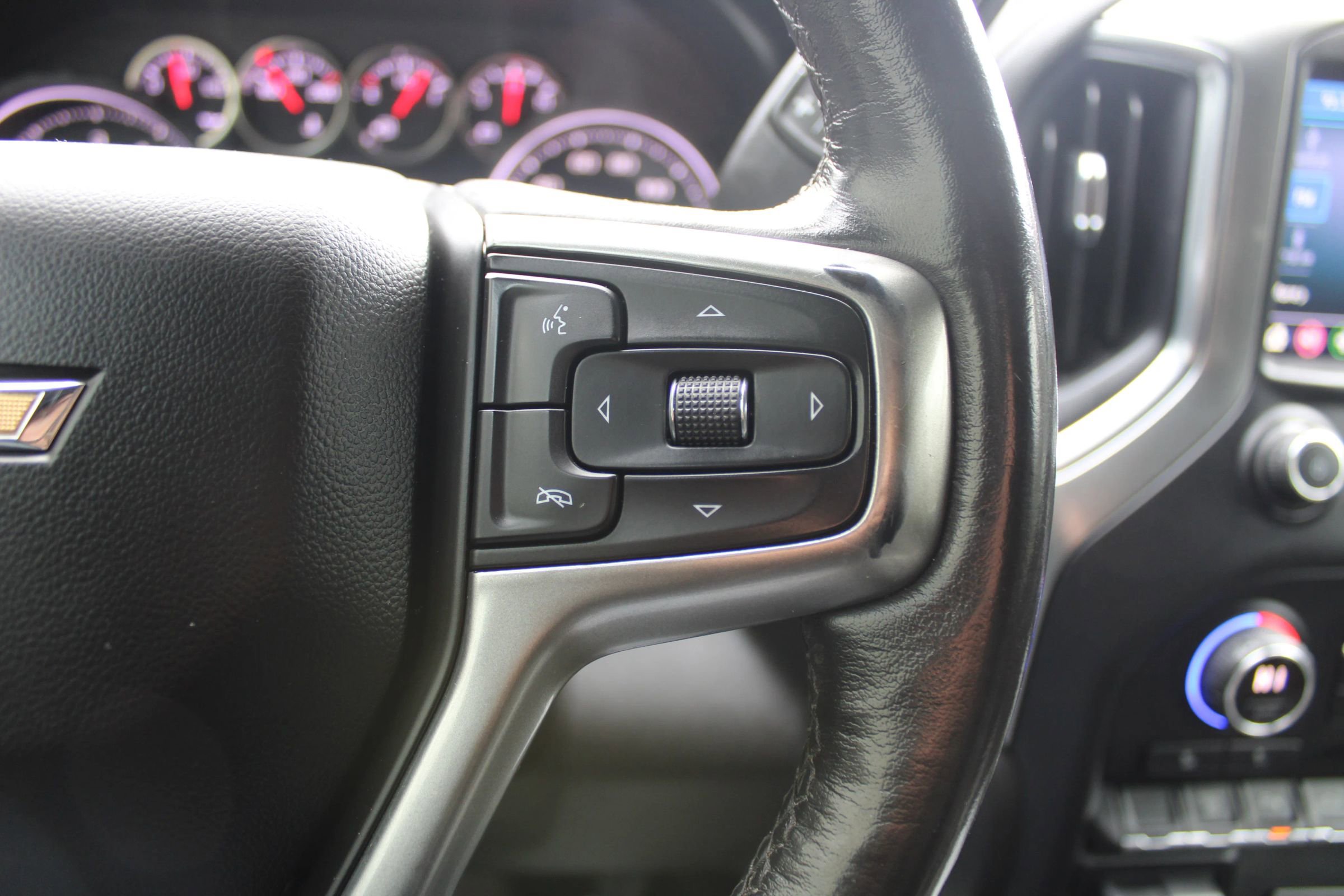 Used 2021 Chevrolet Silverado 3500 LT w/ Texas Edition image 10