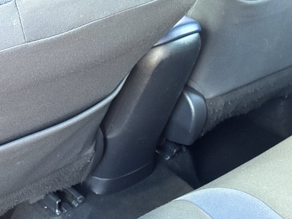 Used 2021 Toyota C-HR XLE FWD image 36