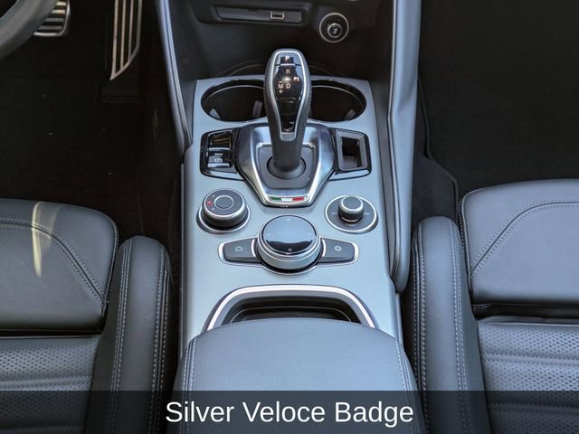 Used 2025 Alfa Romeo Giulia AWD w/ Veloce Package AWD image 22